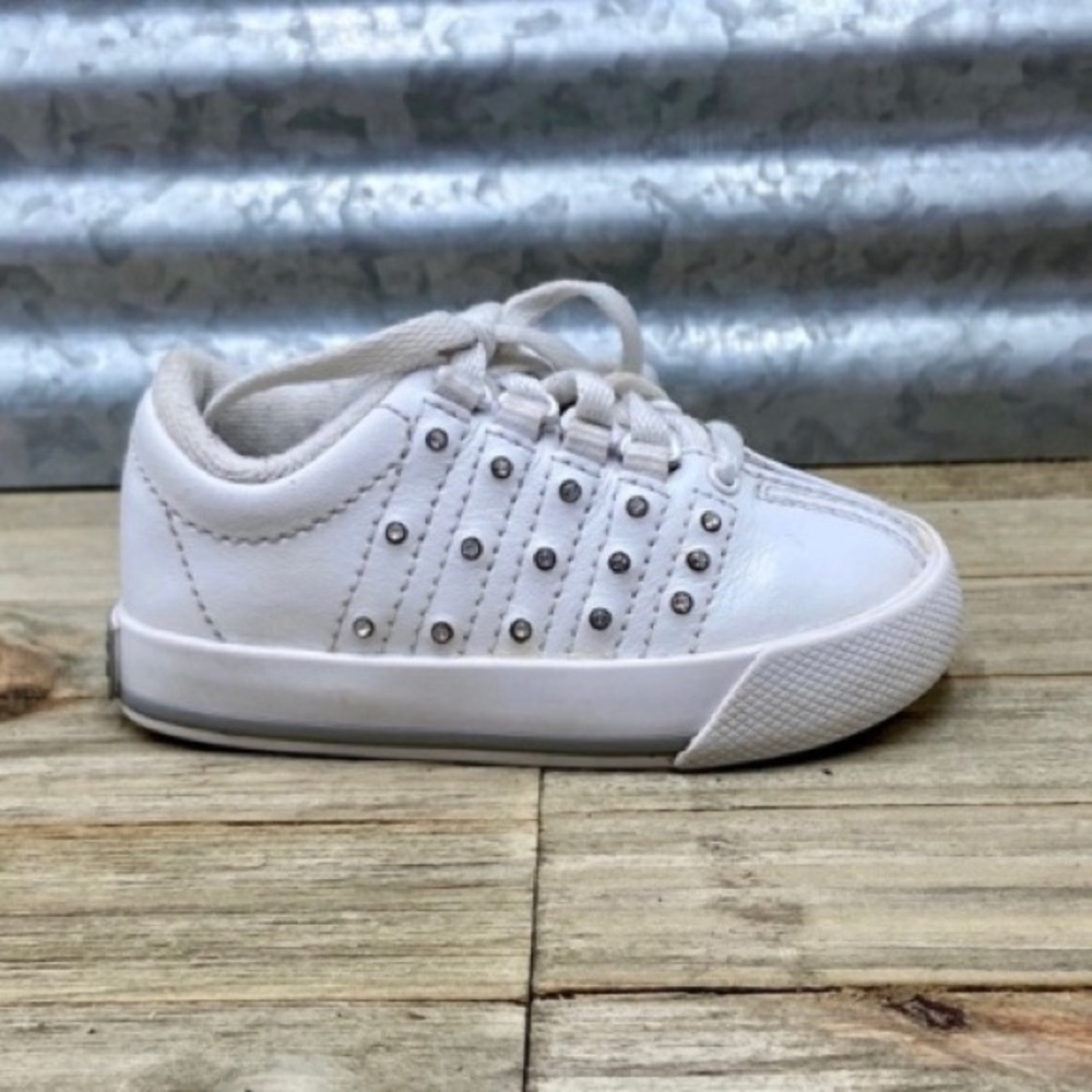 K-Swiss Toddlers Athletic All White Shoes Size 3.5 - Picture 4 of 8